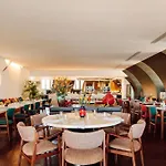Hotel Bairro Alto 5*