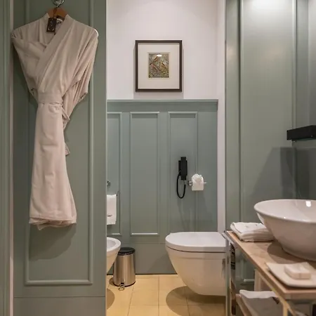 Hotel Bairro Alto 5*