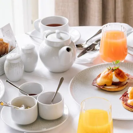 Bairro Alto - The Leading Of The World Hotel Lisbon