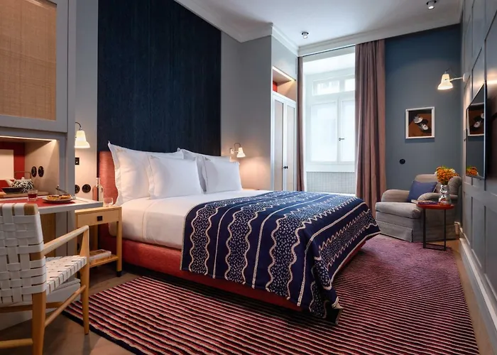 Bairro Alto Hotel 5*