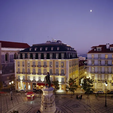 Bairro Alto Hotel 5*