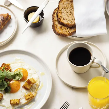 Bairro Alto 5* Lisbon