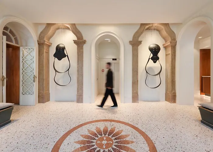 Hotel Bairro Alto 5*